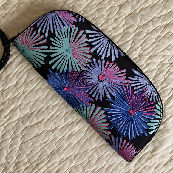 Brand New Shanghai Tang 100% Silk Clutch - Picture 5 of 12